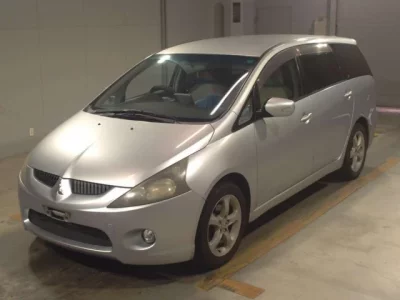 Mitsubishi GRANDIS