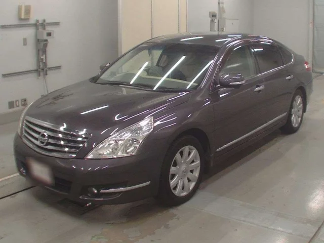 Nissan TEANA