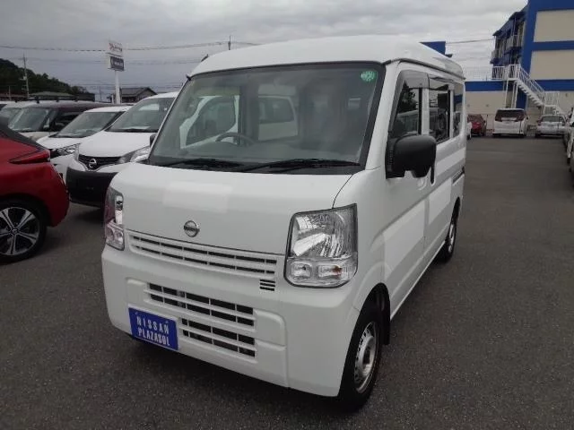 Nissan CLIPPER VAN