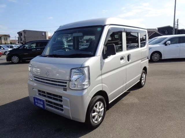 Nissan CLIPPER VAN