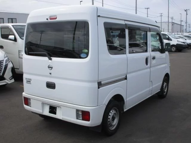 Nissan CLIPPER VAN