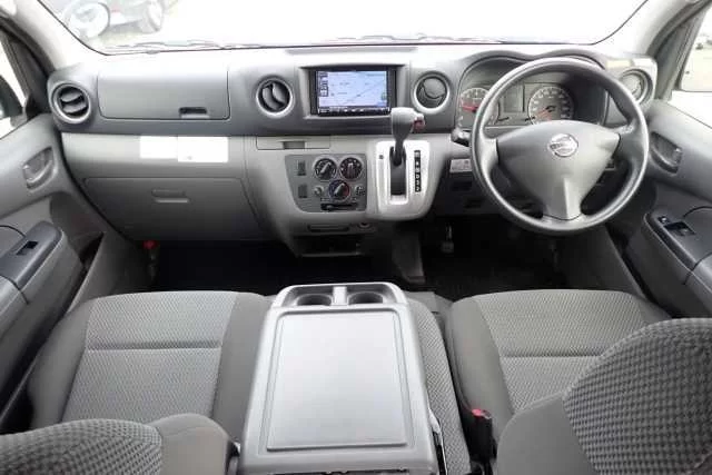 Nissan CARAVAN VAN