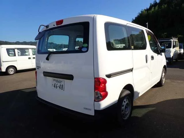 Nissan NV200