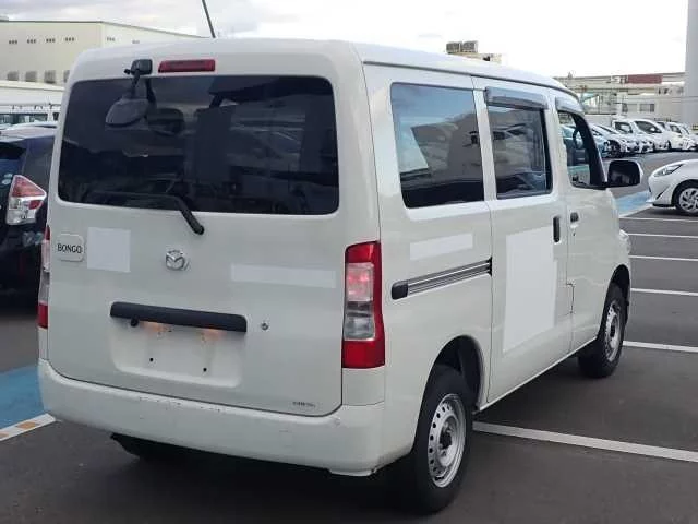 Mazda BONGO VAN