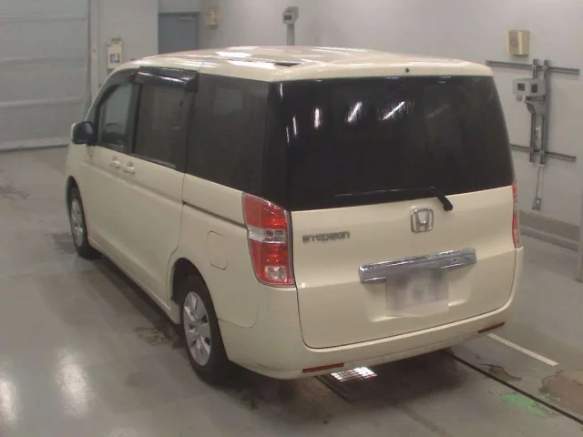 Honda STEP WAGON