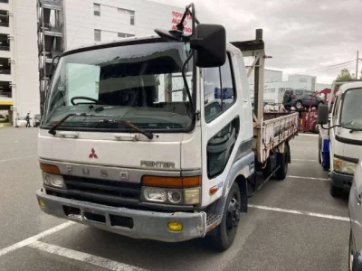 Mitsubishi FUSO FIGHTER