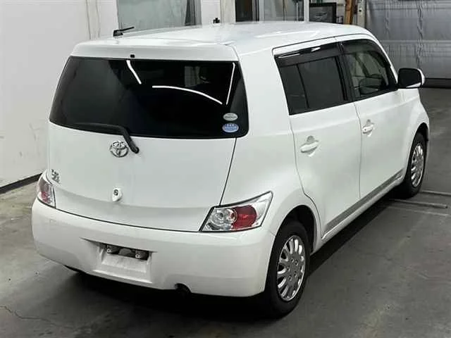 Toyota BB