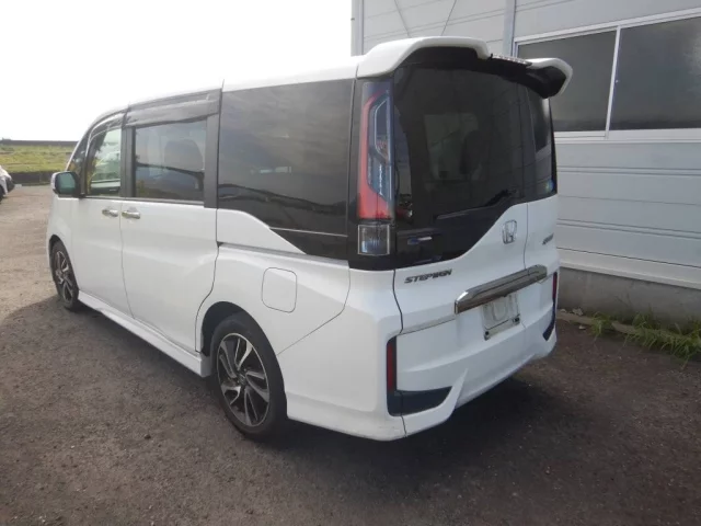 Honda STEP WAGON