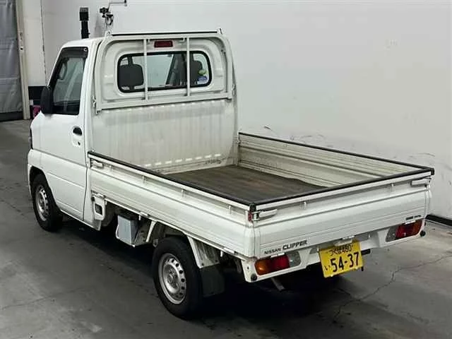 Nissan CLIPPER TRUCK
