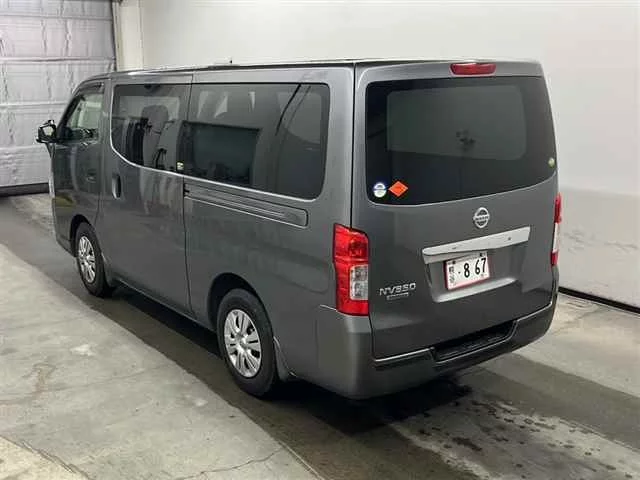 Nissan CARAVAN VAN