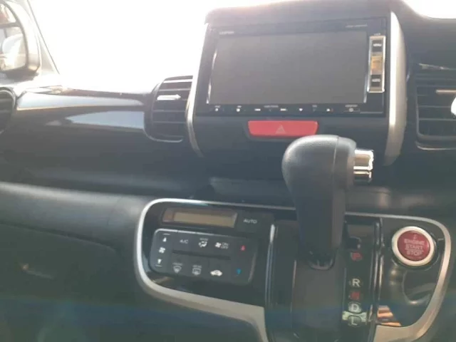 Honda N BOX PLUS