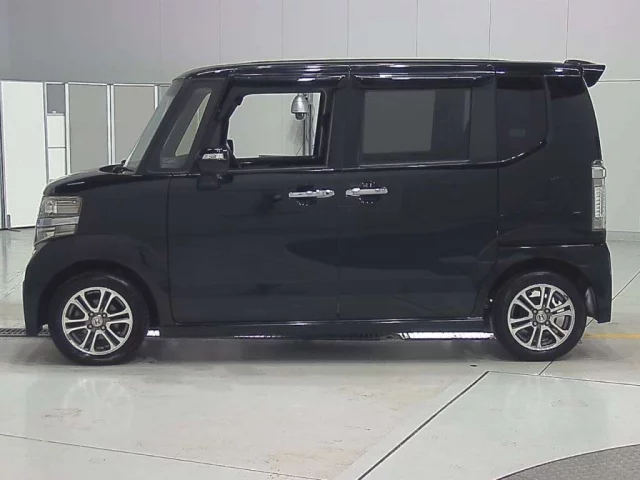 Honda N BOX PLUS