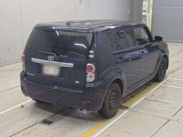 Toyota COROLLA RUMION