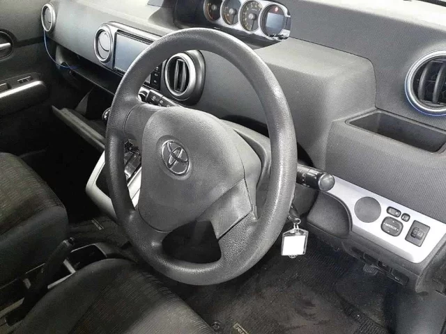 Toyota COROLLA RUMION