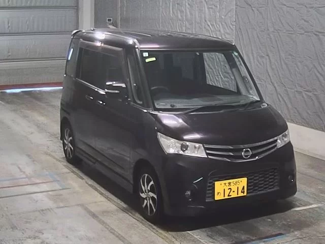 Nissan ROOX