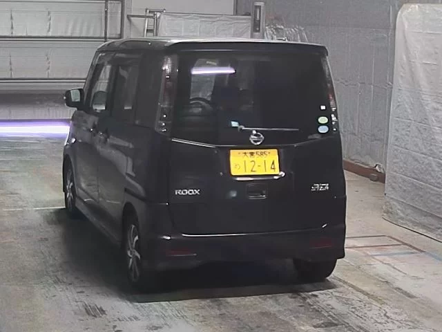 Nissan ROOX