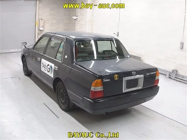 Toyota CROWN COMFORT