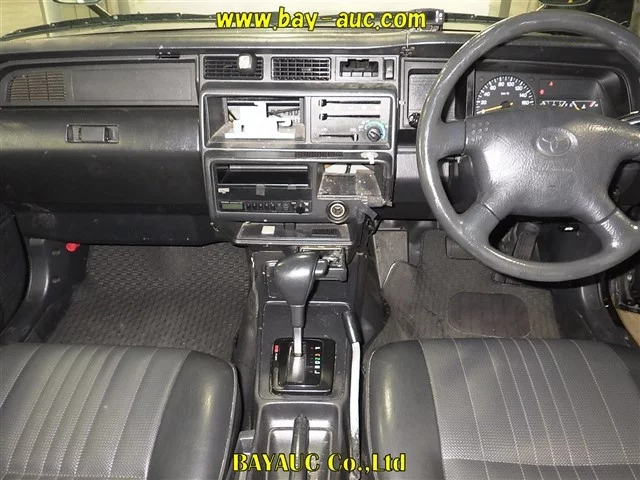 Toyota CROWN COMFORT
