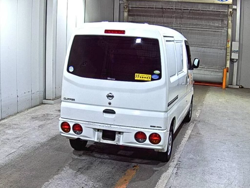 Nissan CLIPPER VAN