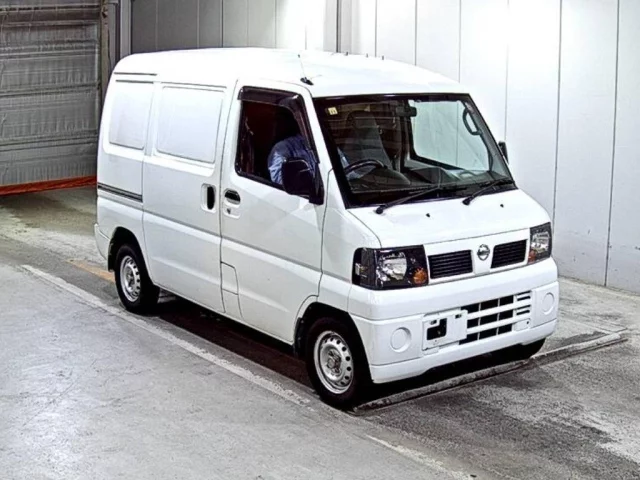 Nissan CLIPPER VAN