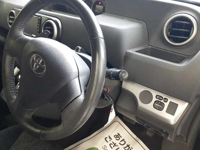 Toyota COROLLA RUMION