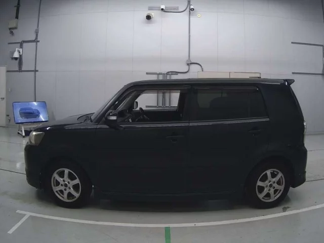 Toyota COROLLA RUMION