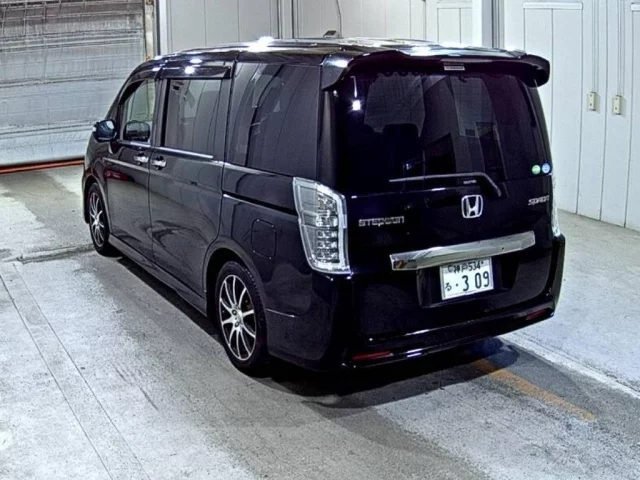 Honda STEP WAGON