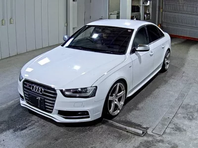 Audi S4