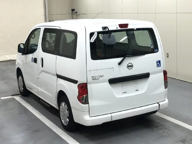 Nissan NV200