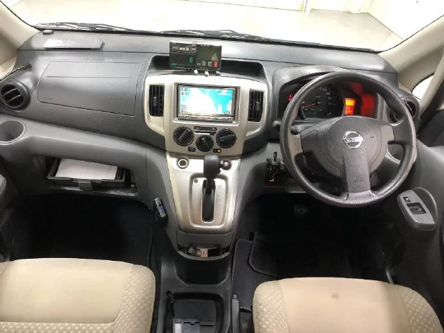 Nissan NV200