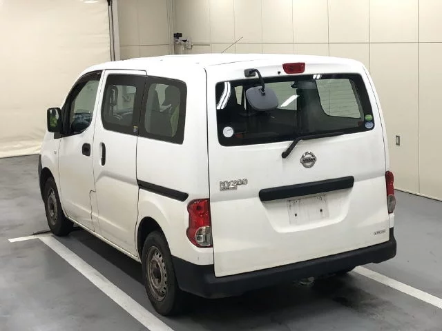Nissan NV200