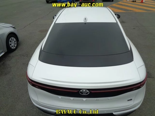 Toyota CROWN CROSSOVER