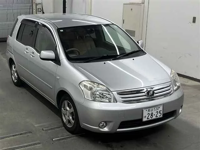 Toyota RAUM