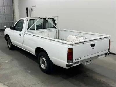 Nissan DATSUN PICKUP