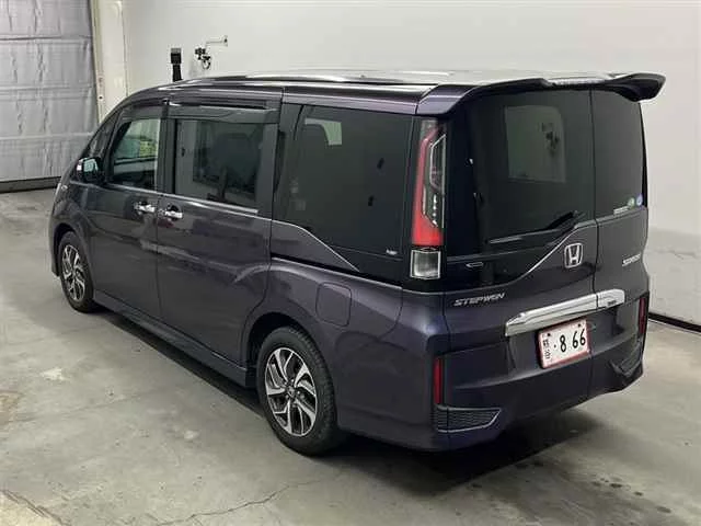 Honda STEP WAGON