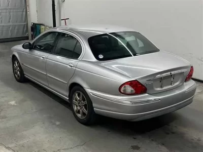 Jaguar X TYPE