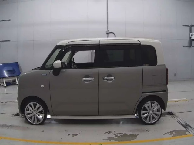 Suzuki WAGON R SMILE