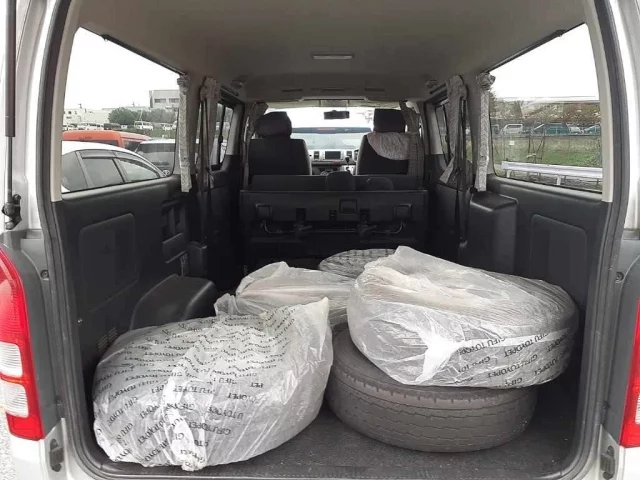 Toyota HIACE VAN