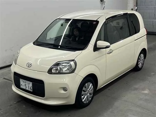 Toyota PORTE