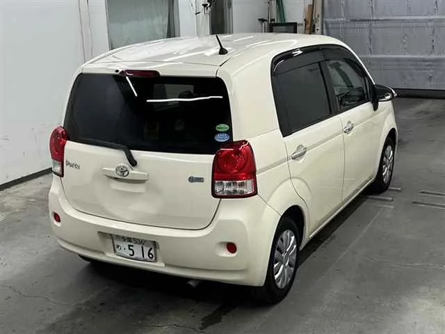 Toyota PORTE