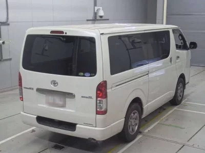 Toyota REGIUS ACE VAN