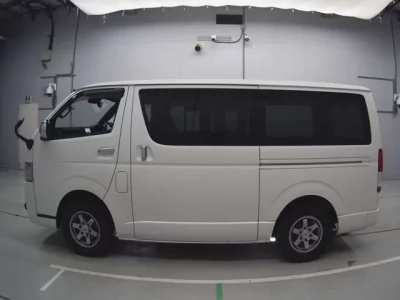 Toyota REGIUS ACE VAN
