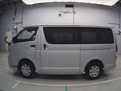 Toyota REGIUS ACE VAN