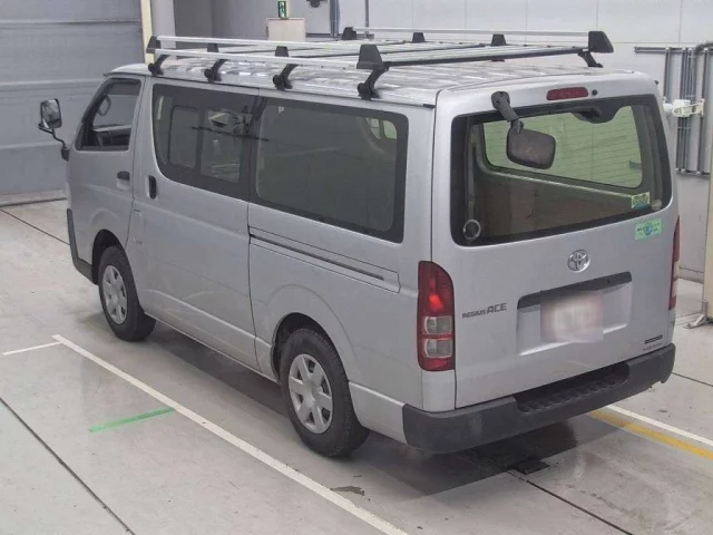 Toyota REGIUS ACE VAN