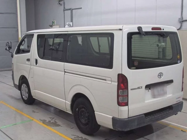 Toyota REGIUS ACE VAN