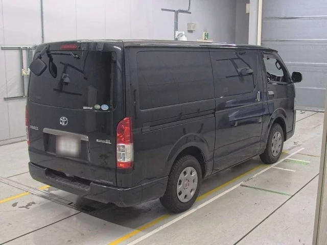 Toyota HIACE VAN