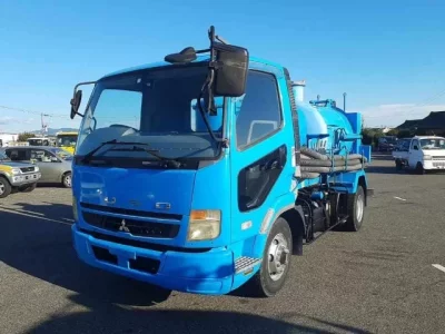 Mitsubishi FUSO FIGHTER