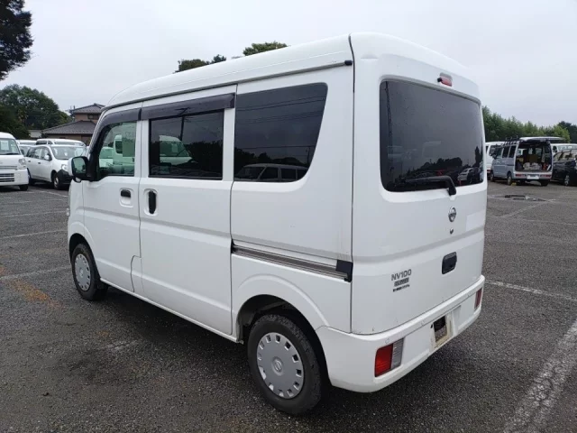 Nissan CLIPPER VAN