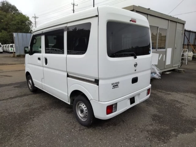 Nissan CLIPPER VAN