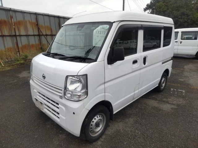 Nissan CLIPPER VAN